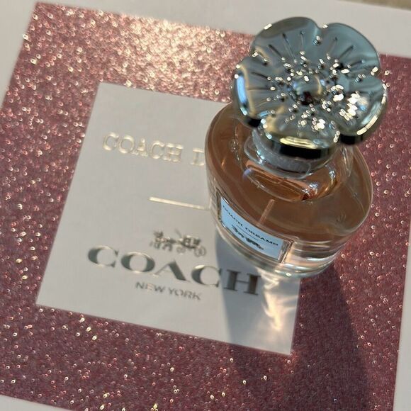COACH DREAMS 3 Oz Perfume - Picture 3 of 5